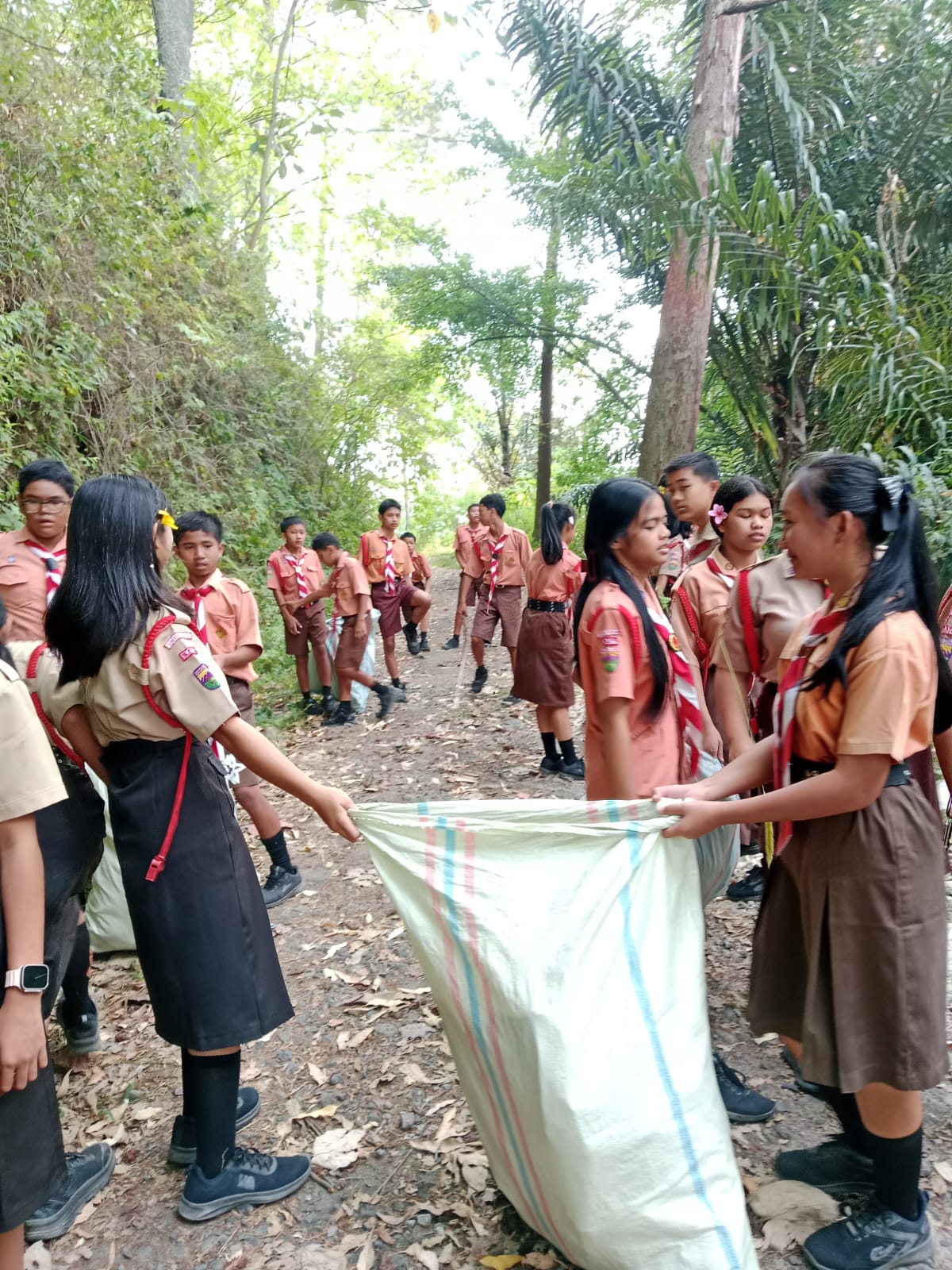 Kegiatan Jum'at Bersih