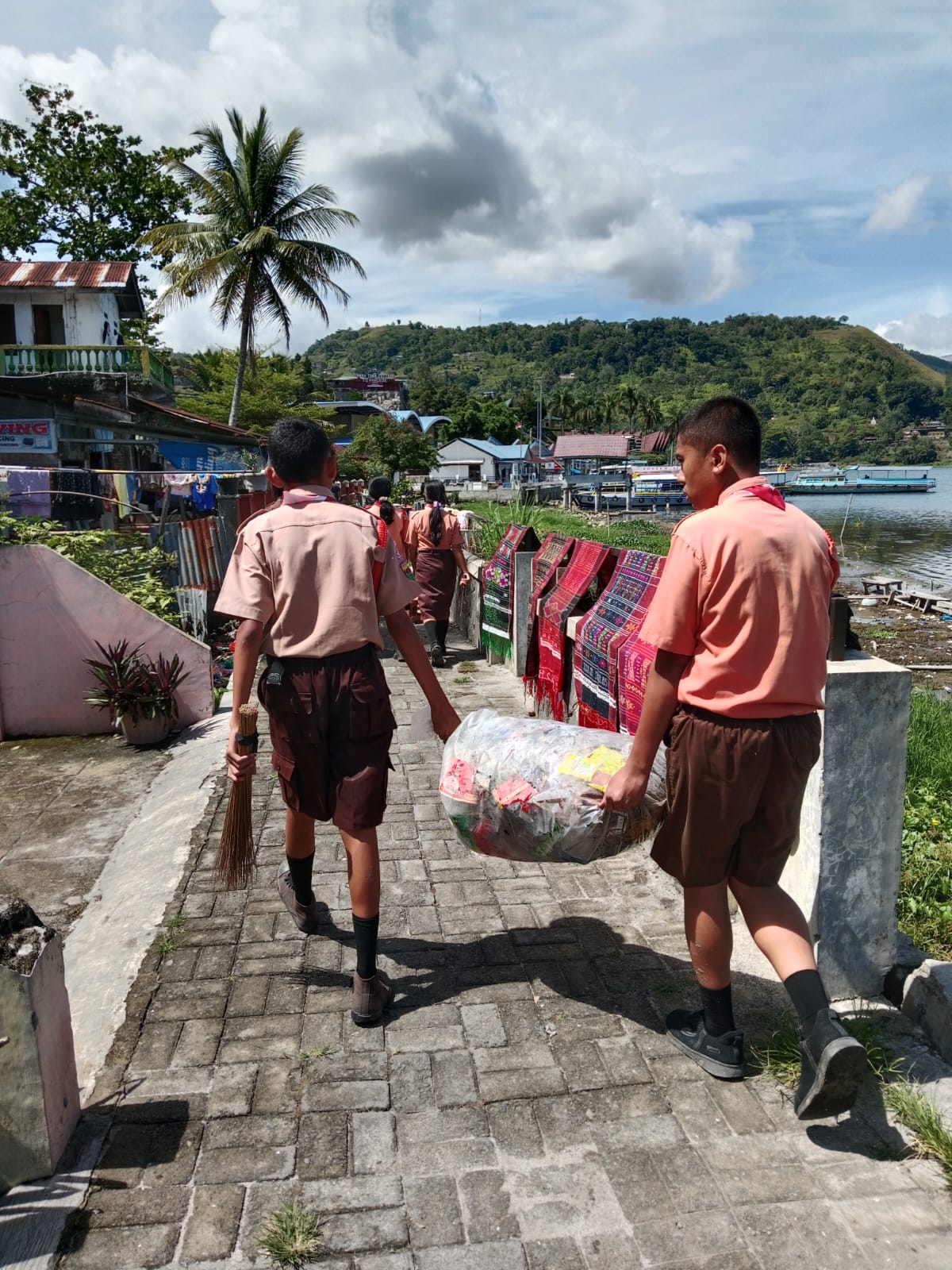 Kegiatan Jum'at Bersih