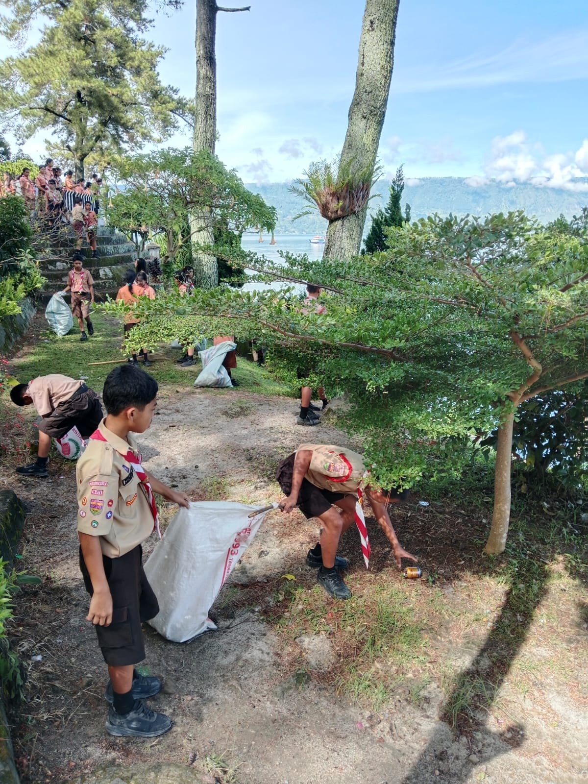 Kegiatan Jum'at Bersih