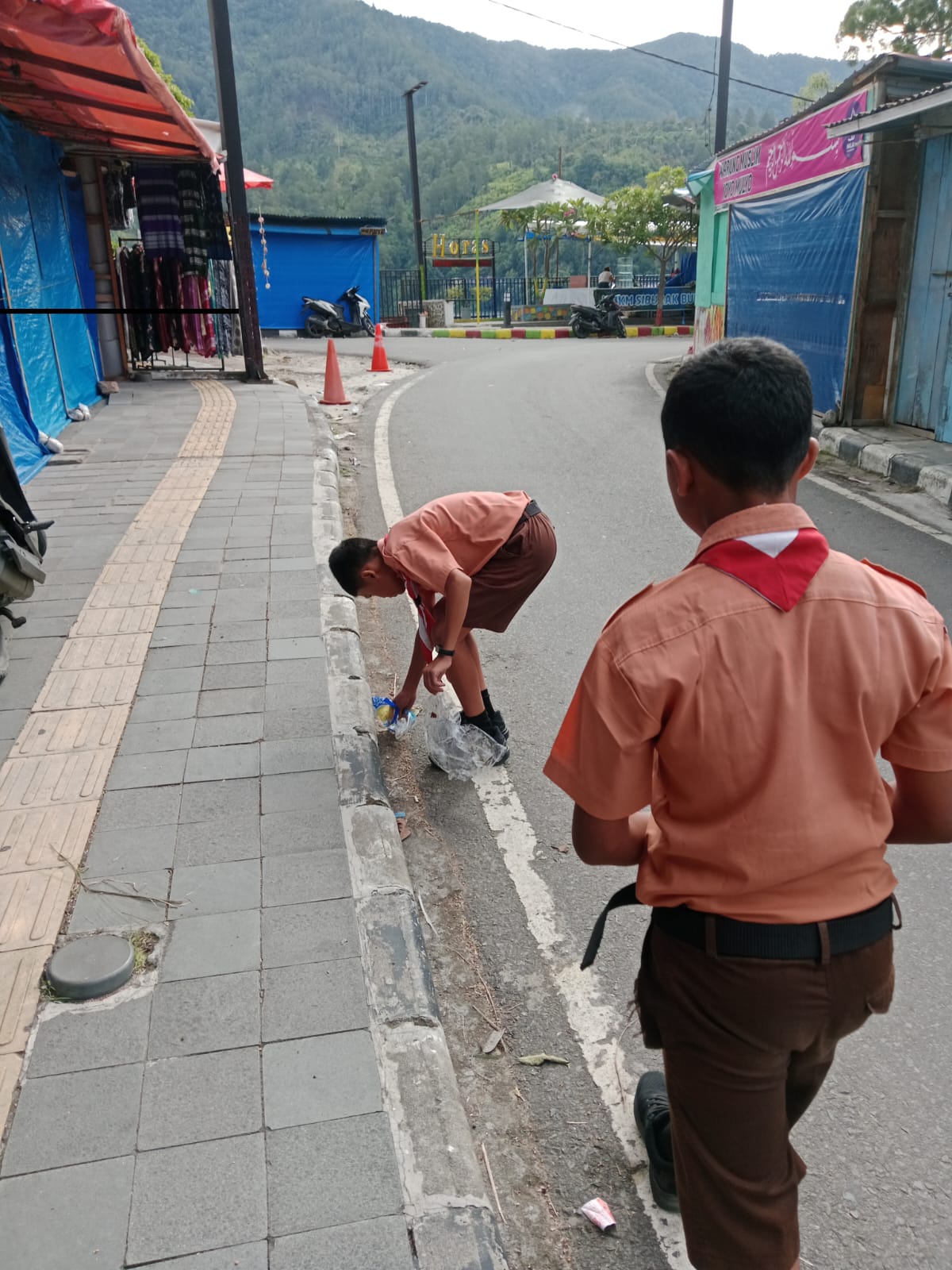 Kegiatan Jum'at Bersih