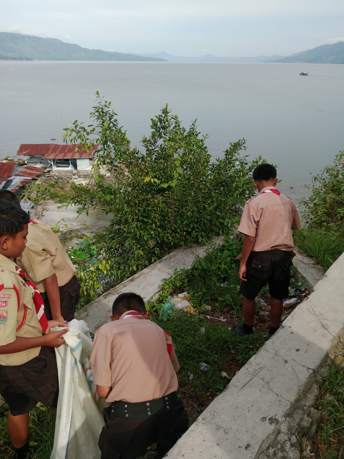 Kegiatan Jum'at Bersih
